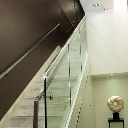 M1 Hotel Hong Kong Exterior photo
