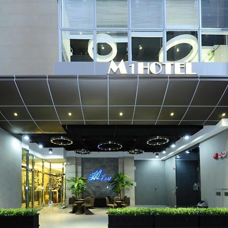 M1 Hotel Hong Kong Exterior photo